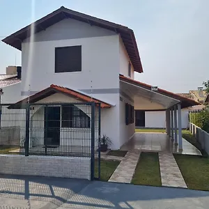 Сasa de vacaciones Casa Da Cachoeira, Florianópolis